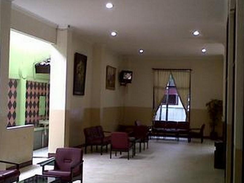 Super Oyo Collection O 92130 Hotel Fiducia Kaji จาการ์ตา ภายนอก รูปภาพ